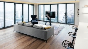 Modern High-Rise Home in North Tel Aviv by GammaArc Group