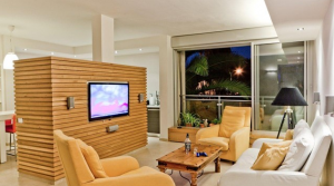 Modern Bachelor Pad in the Heart of Tel Aviv’s Old North by Shimrit Kaufman