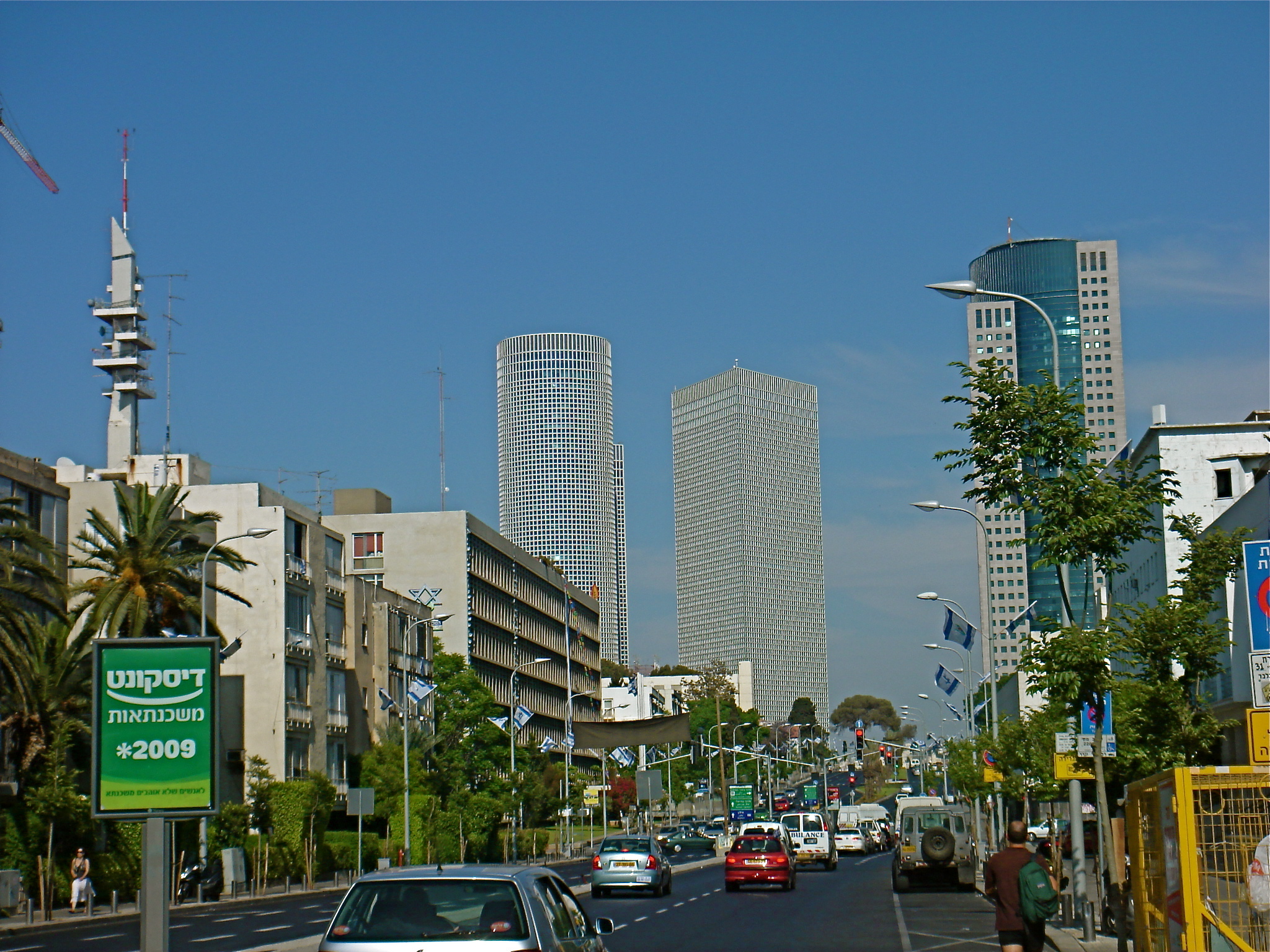 East Tel Aviv – Culinary Delights, High Powered Business, & More