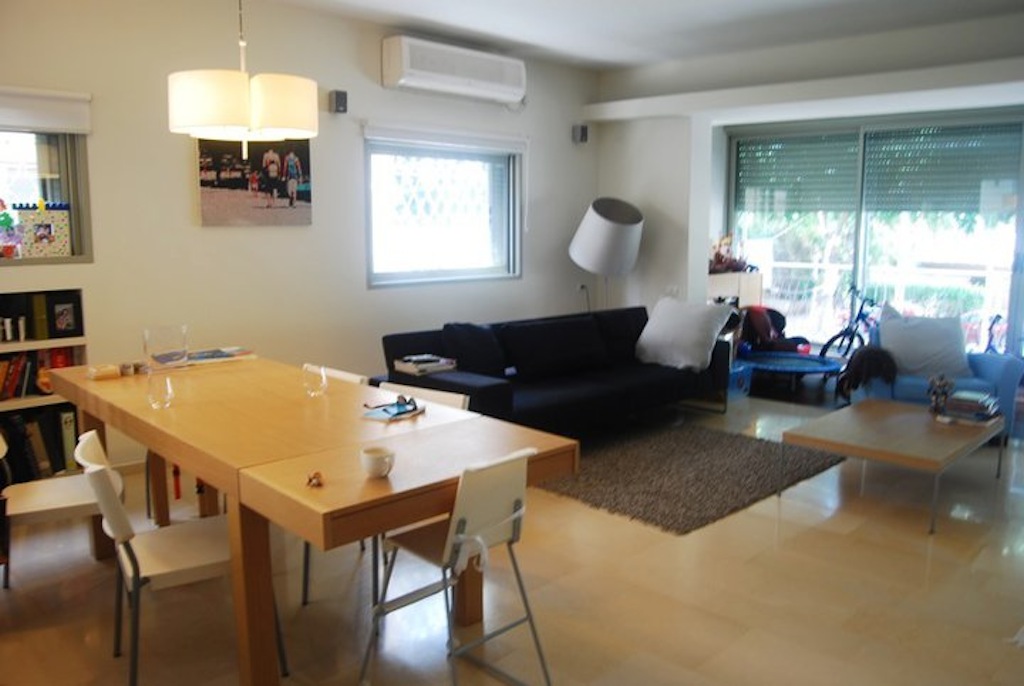 Modern Design on Sderot Chen | 3 Bedroom Apartment for Rent in Central Tel Aviv