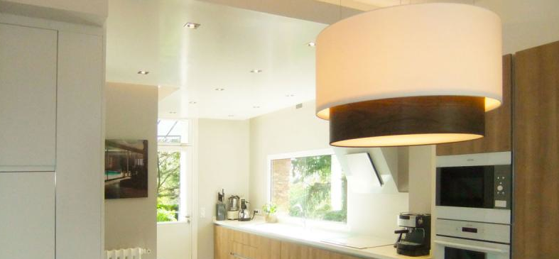 3 Bedroom Apartment for Sale on Sderot Chen in Central Tel Aviv