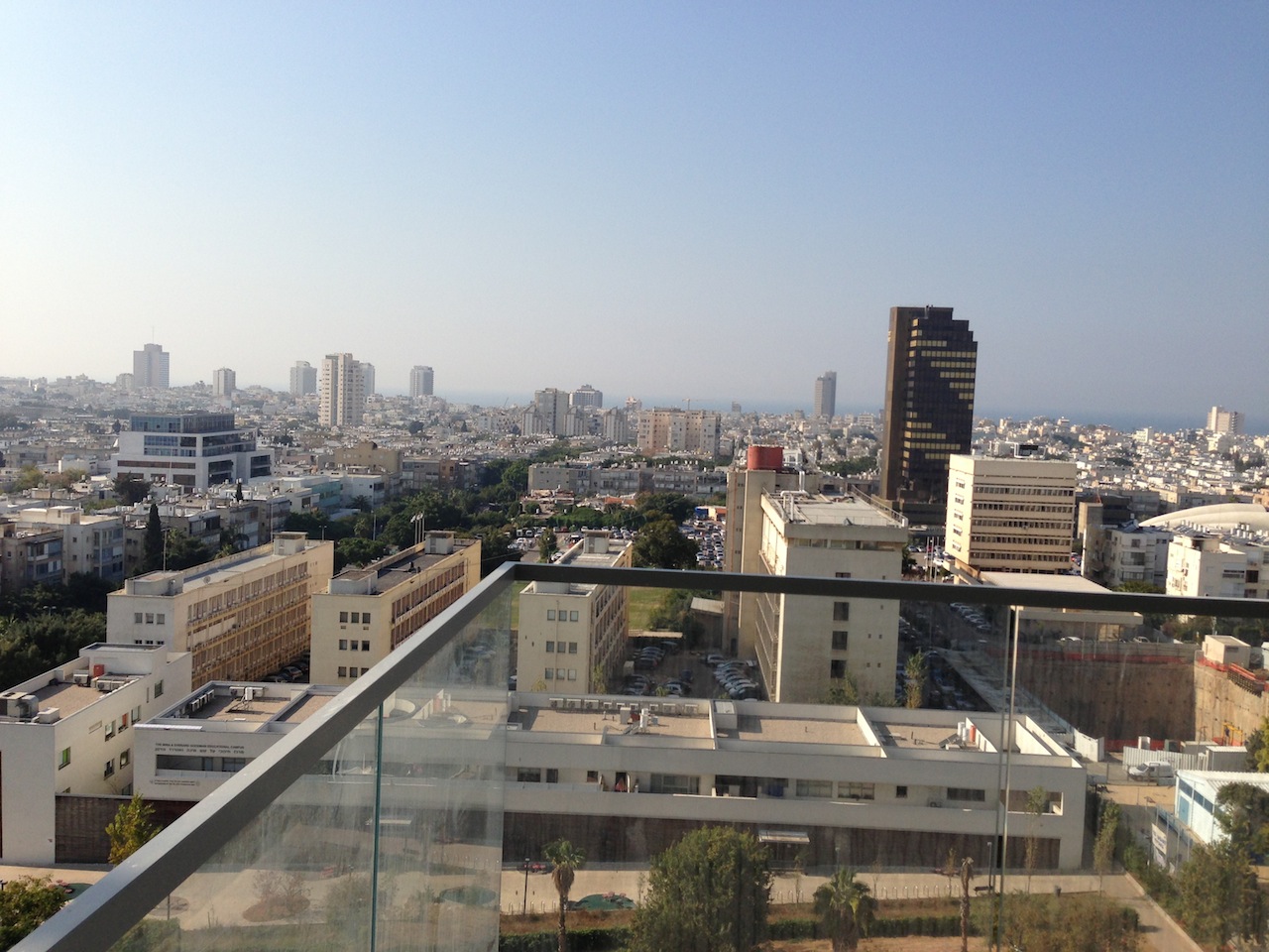 Full Floor Apartment in the Luxurious Remez Tower