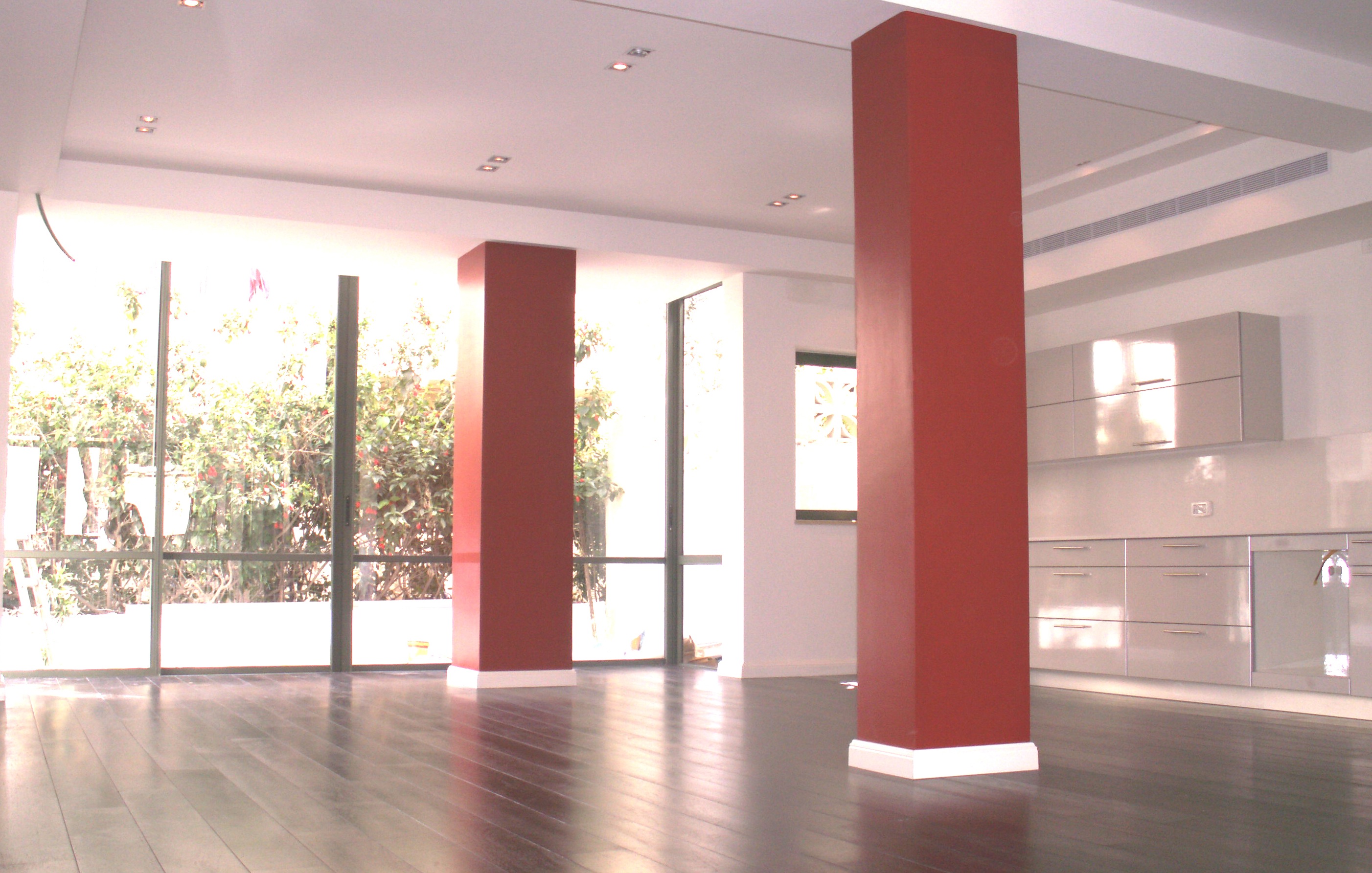 Luxury Loft w Private Garden in the City Center for Rent