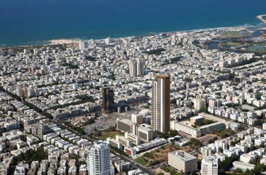 Luxury 3BR Apartment for Sale in the Gymnasia Tower in Tel Aviv’ Old North