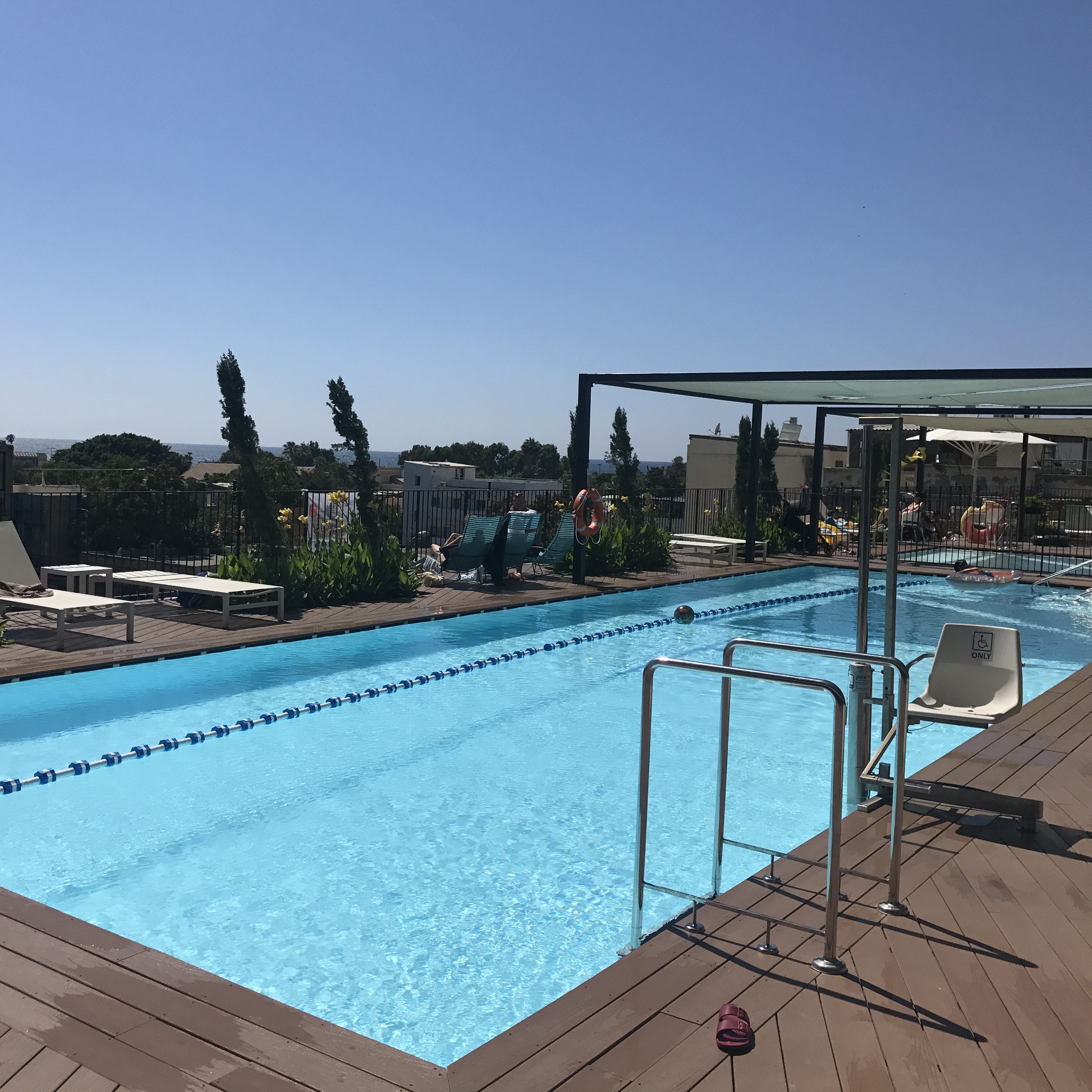 Modern 1 Bedroom Apartment in the Elifelet 26 Condo, Steps to Neve Tzedek