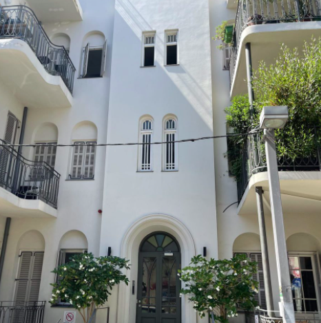 Unique Penthouse for Sale in a Historic Building in the Heart of Tel Aviv